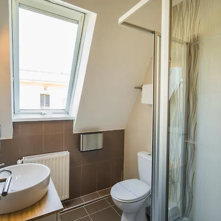 Maganszallas Gæstehus