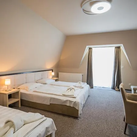 Maganszallas Gæstehus