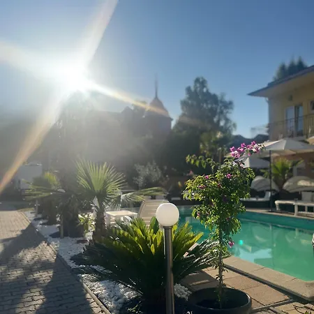 Beach Panzió Siófok Pensjonat 4*