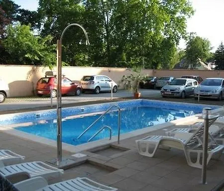 Maganszallas Siófok