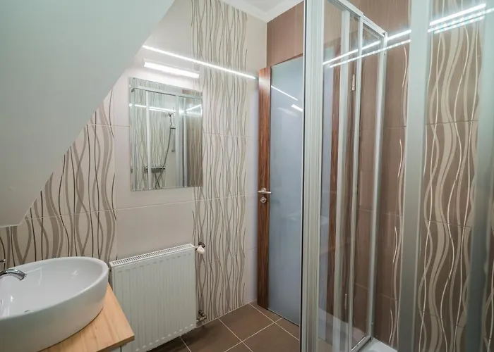 Beach Family Rooms ゲストハウス シオーフォク