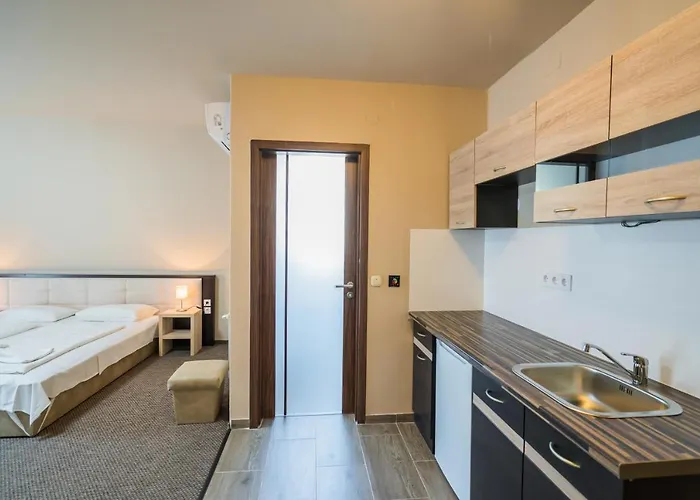 Beach Panzió Siófok 4*